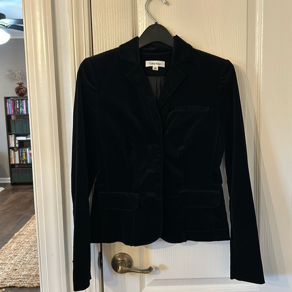Calvin Klein Jackets & Blazers - NWOT Calvin Klein velvet blazer